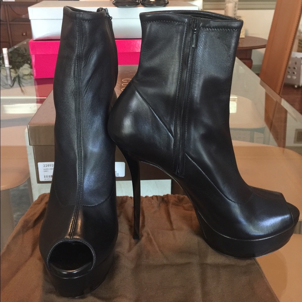 Gucci Kills Open Toe Ankle Boots Nappa Stretch
