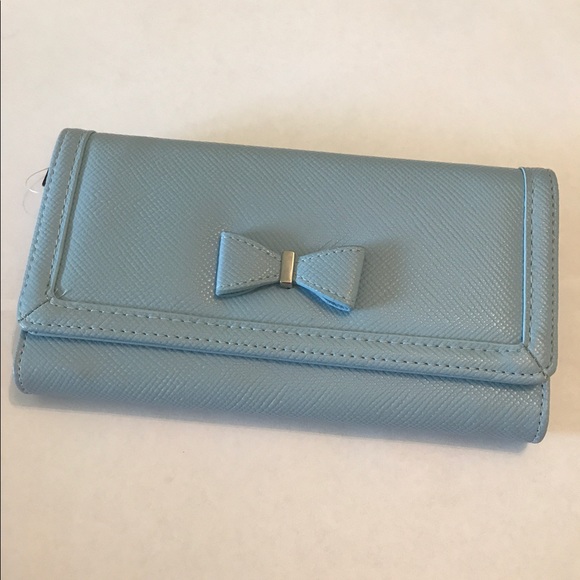 Apt. 9 wallet. - Picture 2 of 4