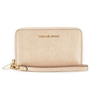 Michael Kors jet set wristlet wallet