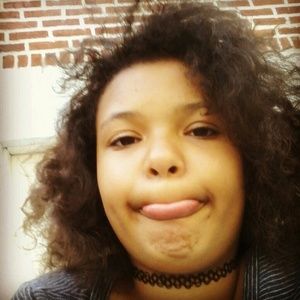 Meet your Posher, Makayla