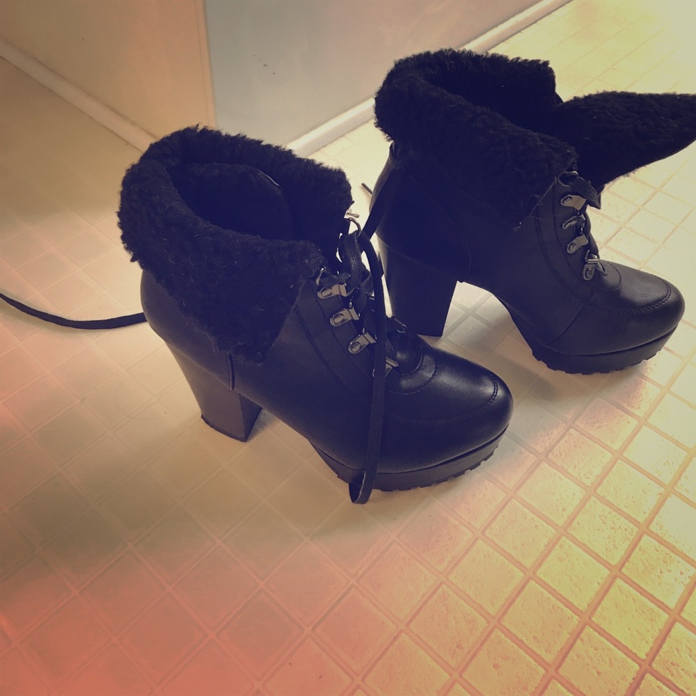 Bamboo stacked boots