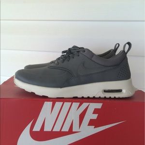 Nike Air Max Thea PRM Cool Grey