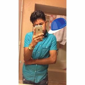 Meet your Posher, Alexis