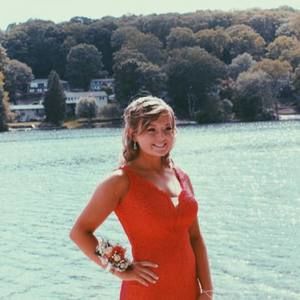 Meet your Posher, Jessica