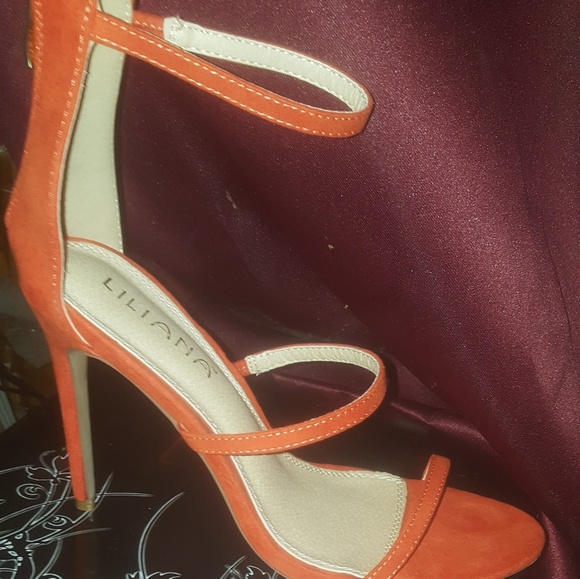 Sandals - Picture 1 of 1