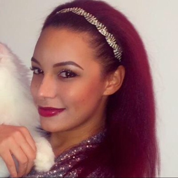 Meet your POSH AMBASSADOR, Sarah - Picture 4 of 4