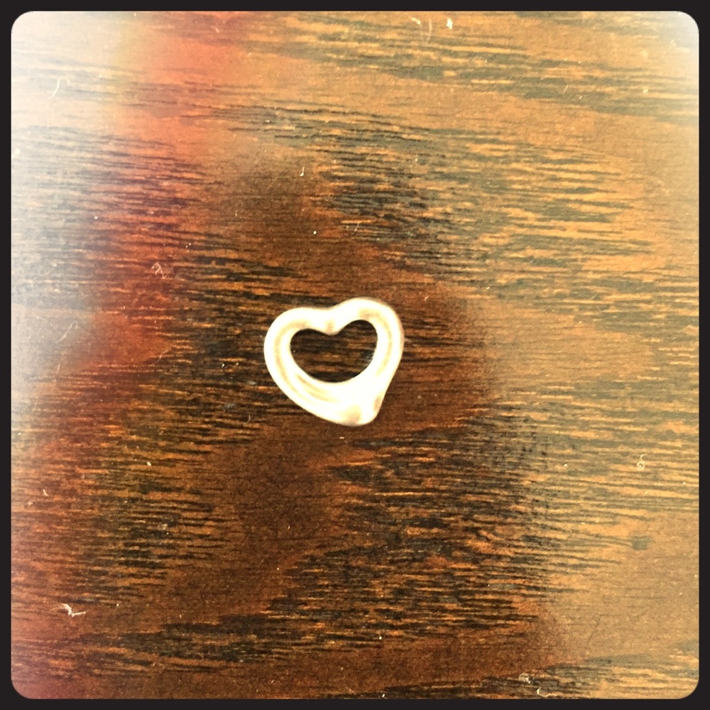 Tiffany & Co Elsa Peretti Small Open Heart Pendant