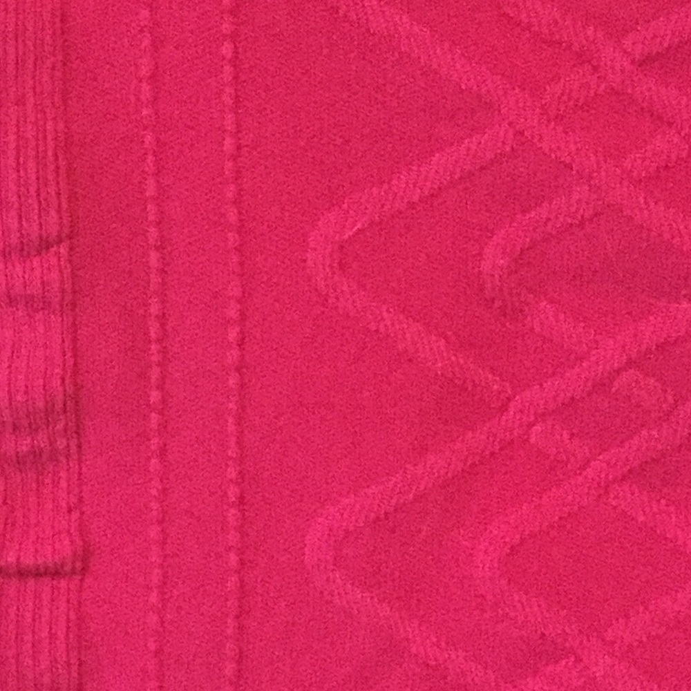 SS Hot Pink Stretch Shirt w/ Aztec Imprint