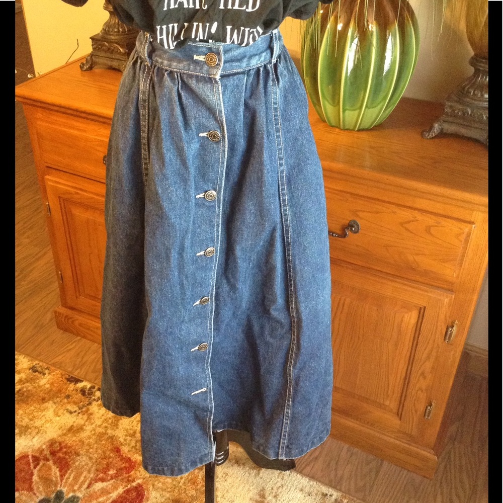 Sold!!!! Vintage BonJour high waist denim skirt - Picture 2 of 8