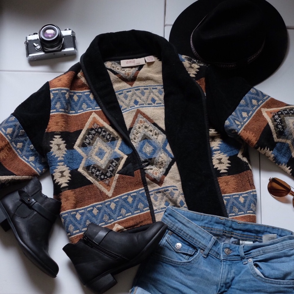 Southwest tribal Aztec tapestry cardigan desert