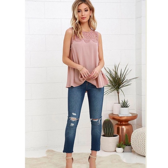 Blush Pink Lace & Chiffon Flowy Blouse - Picture 3 of 5