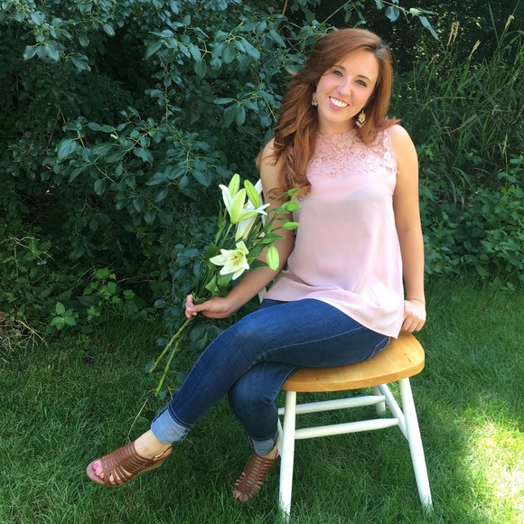 Blush Pink Lace & Chiffon Flowy Blouse - Picture 5 of 5