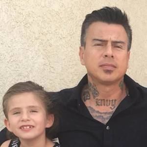 Meet your Posher, Johnnie