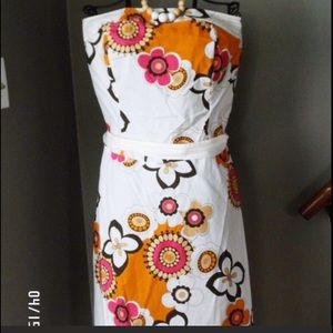 White strapless dress with flowers