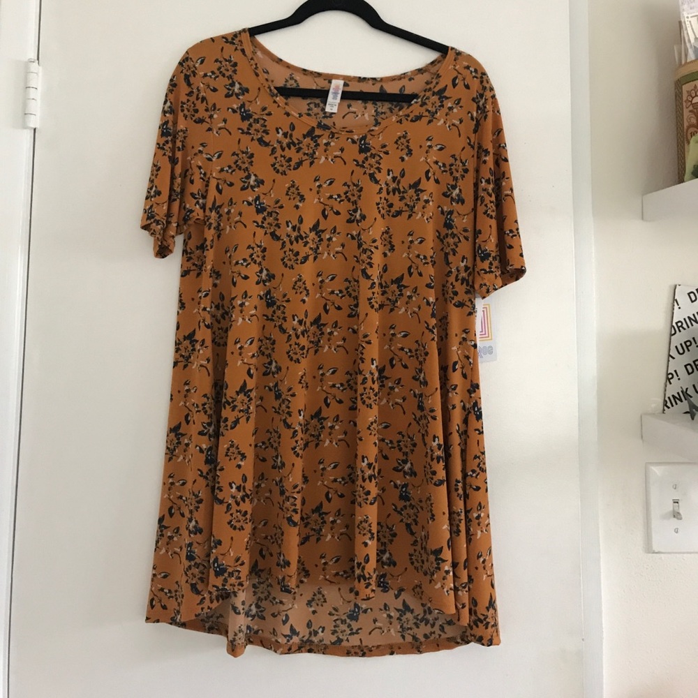 LuLaRoe Perfect Tee