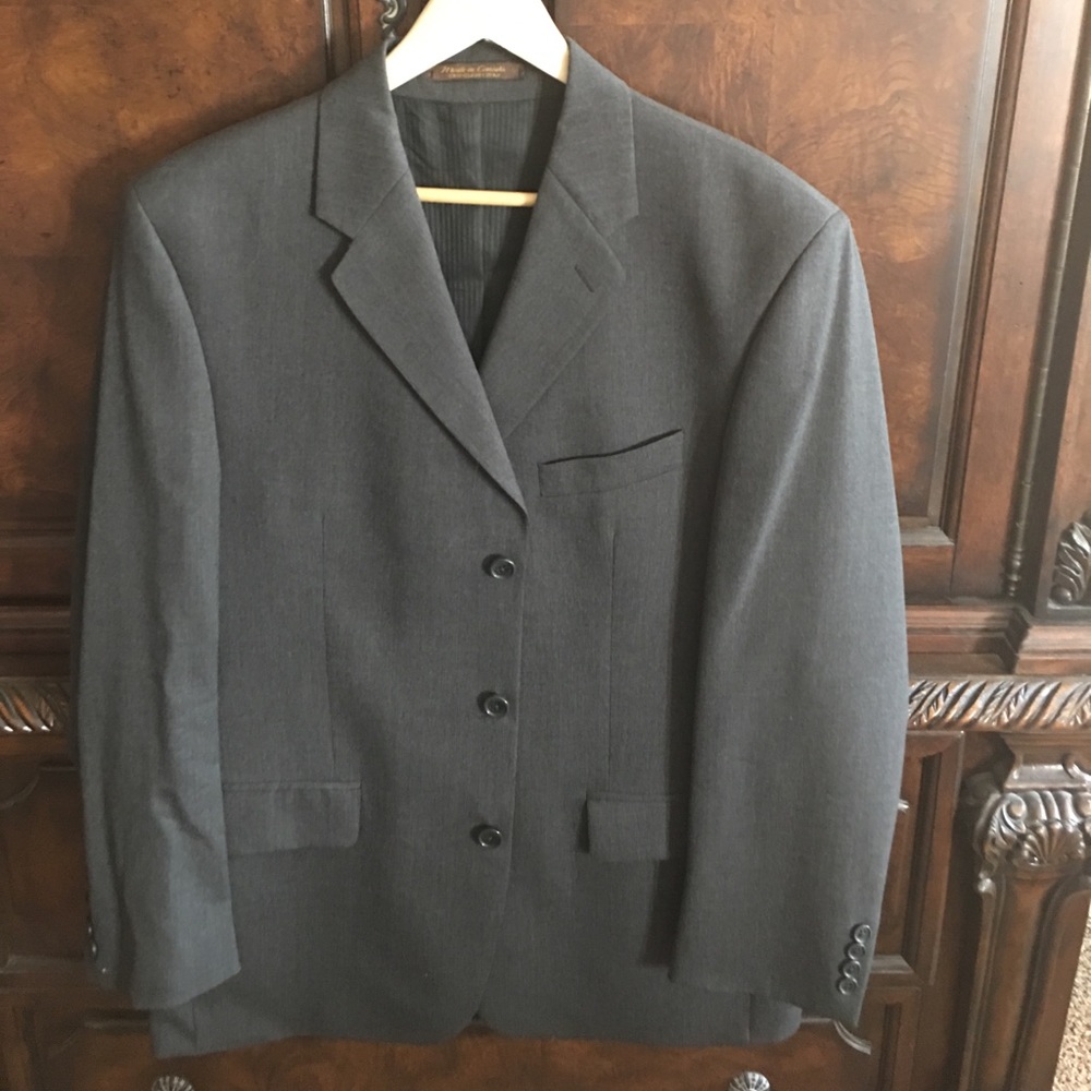 Men's Perry Ellis suit jacket- dark gray 42R
