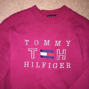 Vintage Tommy Hilfiger sweatshirt!