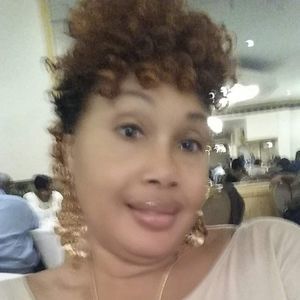 Meet your Posher, Edna