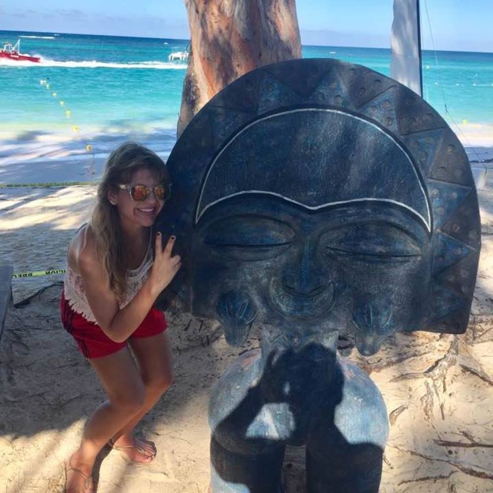 Meet your Posher, Jenny