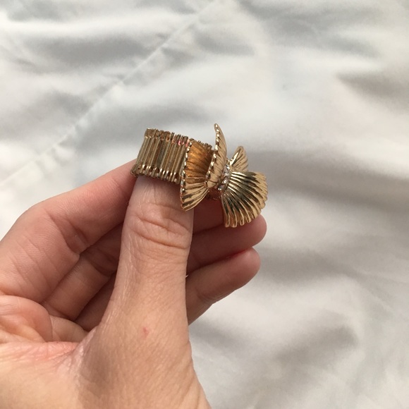 Lilly Pulitzer Bow Stretch Ring - Picture 3 of 3