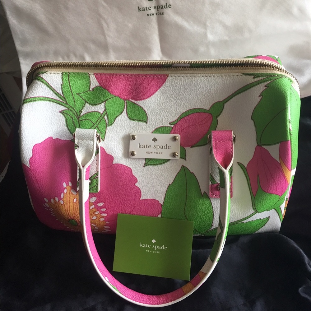Kate Spade ♠️ Melinda Floral bag. New without tag.