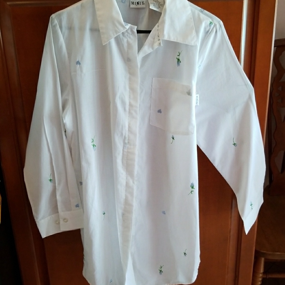 SALE - Nightshirt NWOT