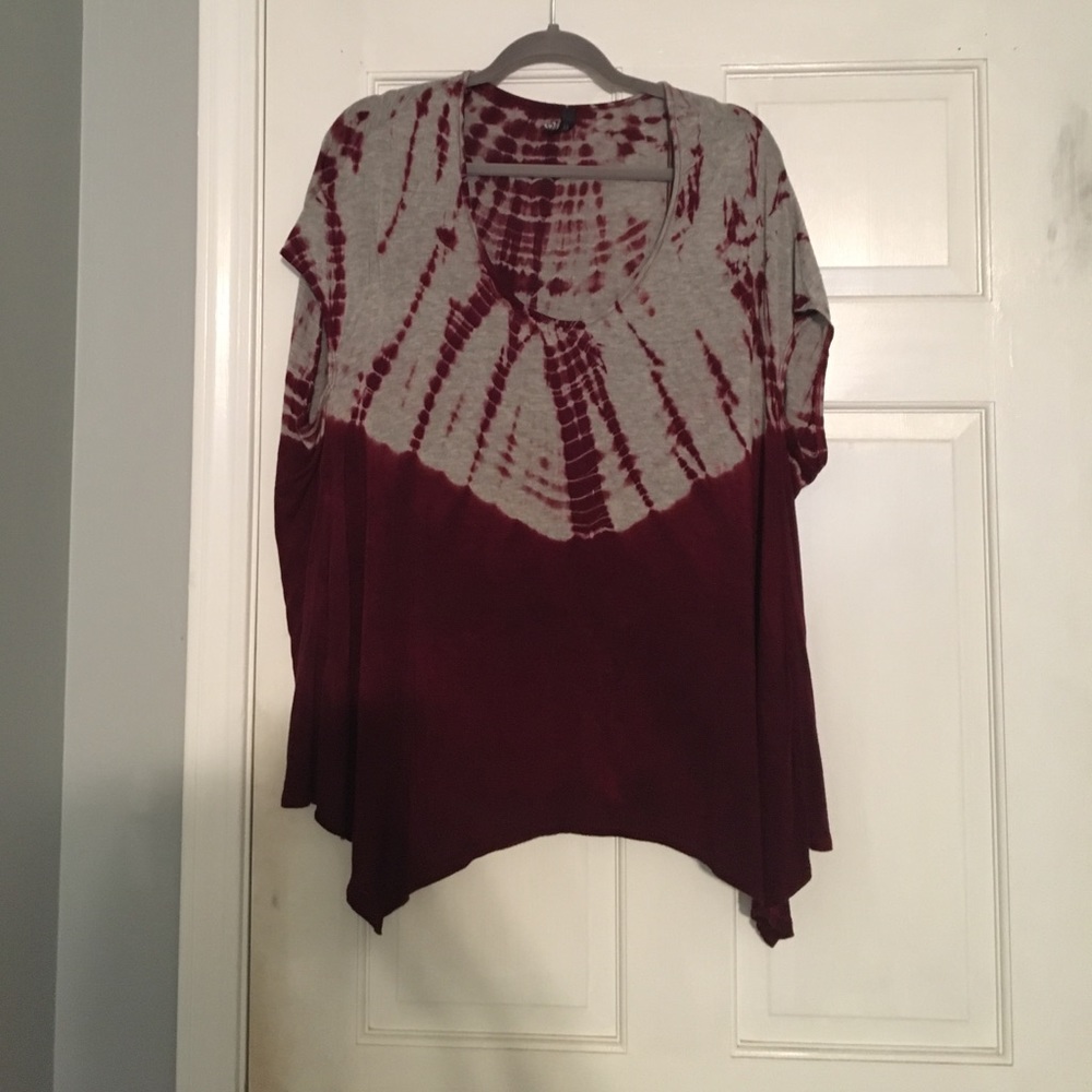 Maroon and grey top
