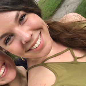 Meet your Posher, Annie