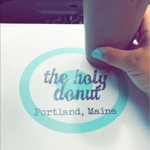 Meet your Posher, Caitlyn