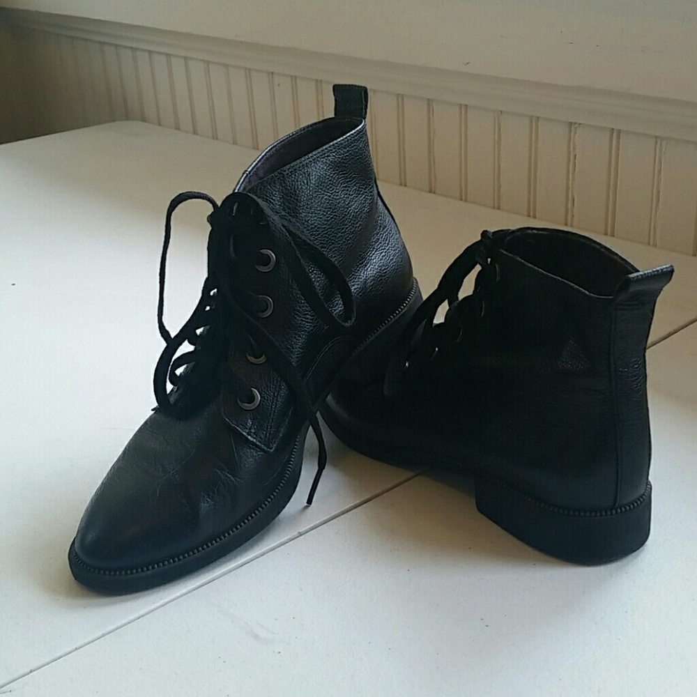 Sam Edelman Circus booties
