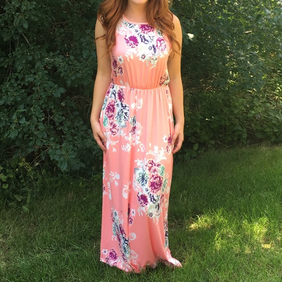 Pink Soft Floral Maxi Dress - Picture 3 of 3