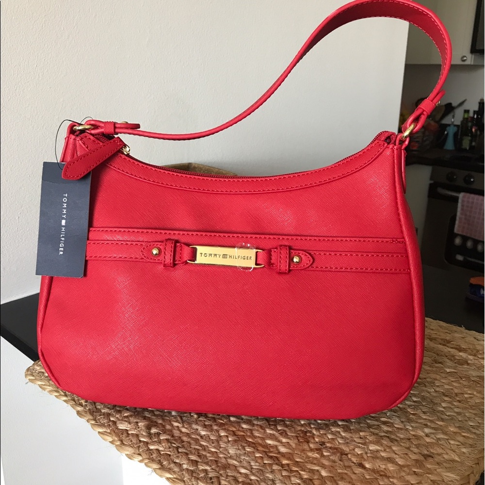 🎈SALE🎈Tommy Hilfiger bag.