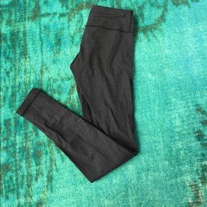 LULULEMON grey patterned pant