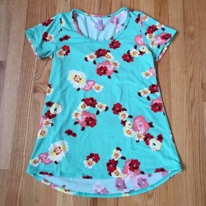 Lularoe Classic Tee