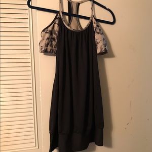 Lululemon tank top with built in bra
