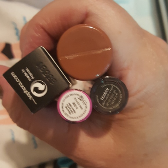 New lippy lot - Picture 2 of 3