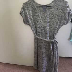 Maternity empire tie waist tunic