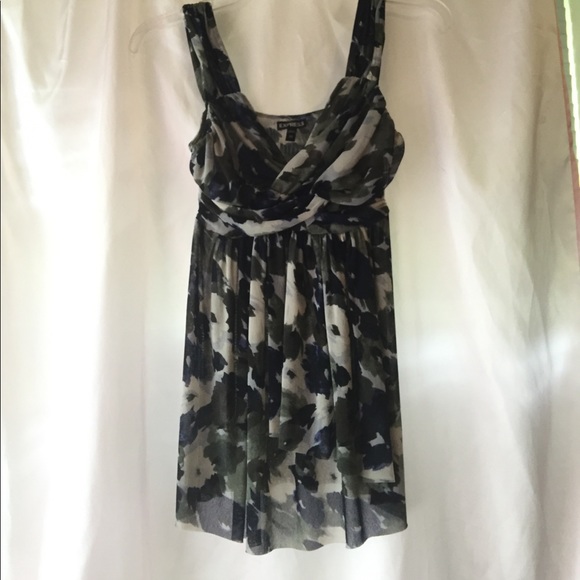 Express top - Picture 1 of 3
