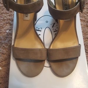 Steve Madden Divine Chunk Heels