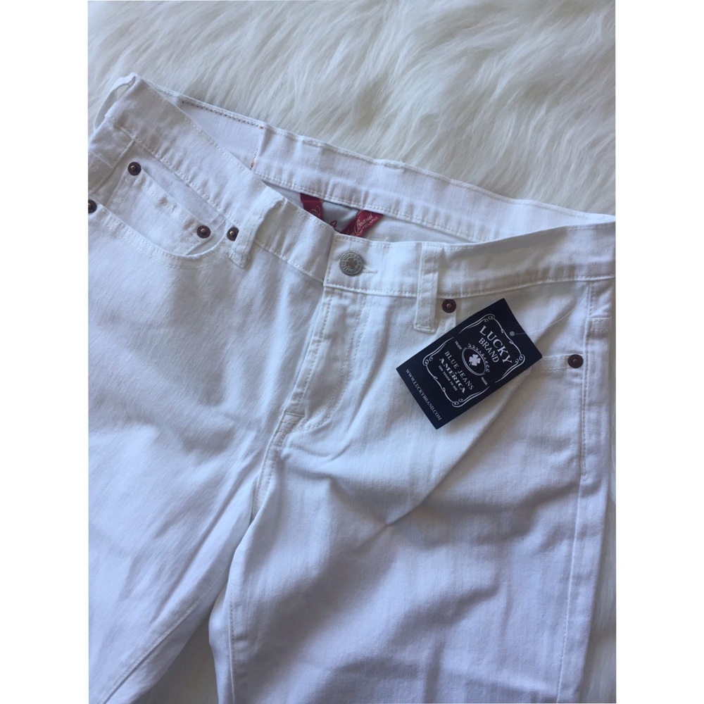 SOLD Lucky Brand White Capri Jeans