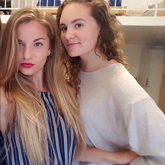 Meet your Posher, Josie - Picture 4 of 4