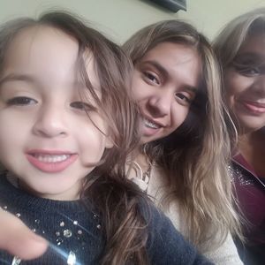 Meet your Posher, Isabel