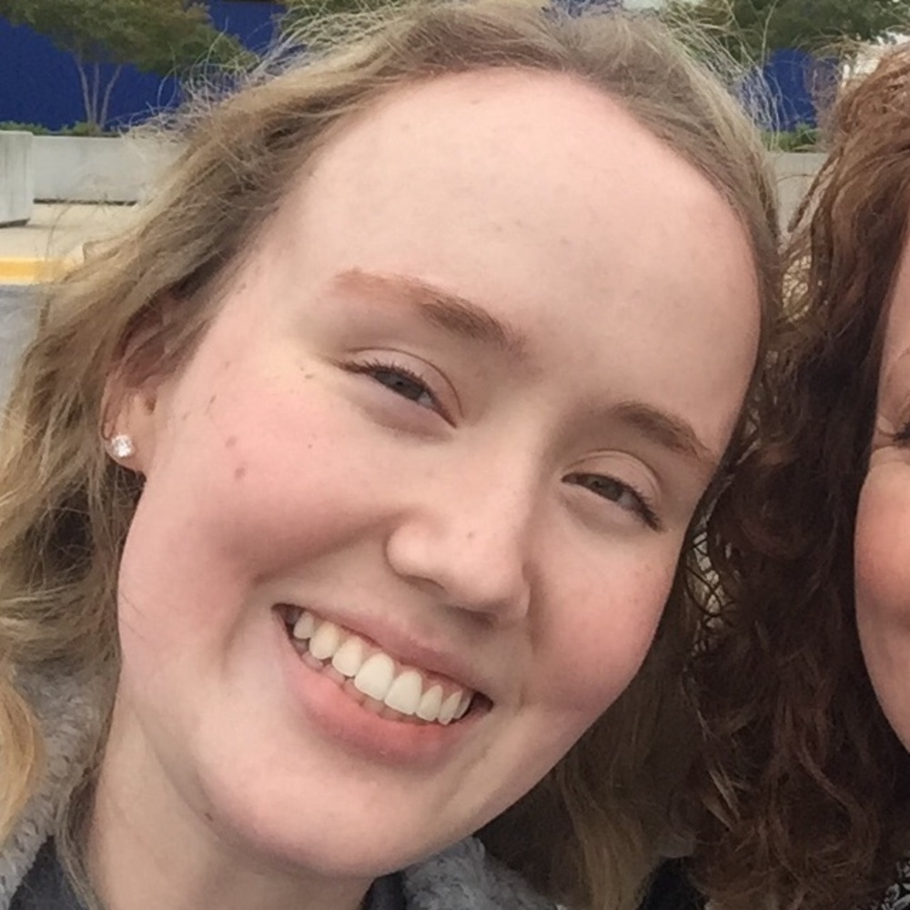 Meet your Posher, Olivia