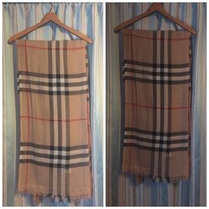 Large Burberry Scarf