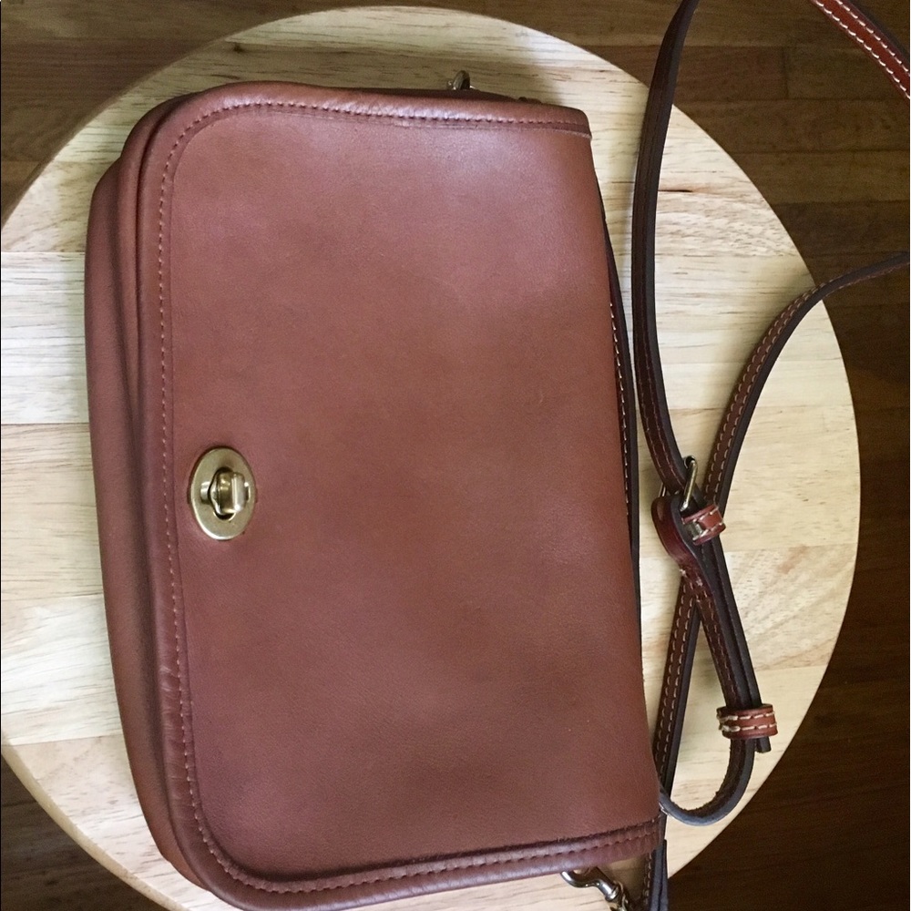 Vintage Coach Crossbody.