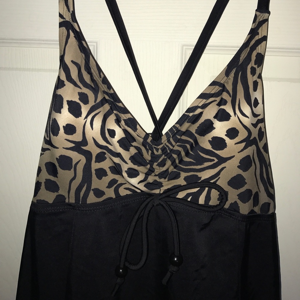 Bathing suit - Picture 3 of 3
