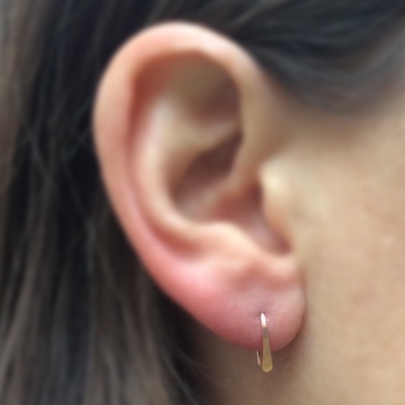 Small Hammered U Shaped Open Hoop Threader Earrings in 925 Silver, Gold, or Rose - Picture 3 of 5