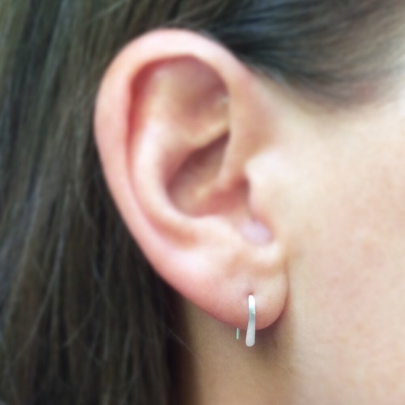 Small 925 Sterling Silver Open Hoop Earrings - Picture 2 of 6