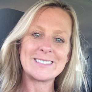 Meet your Posher, Leah