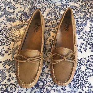 Abeo moccasins